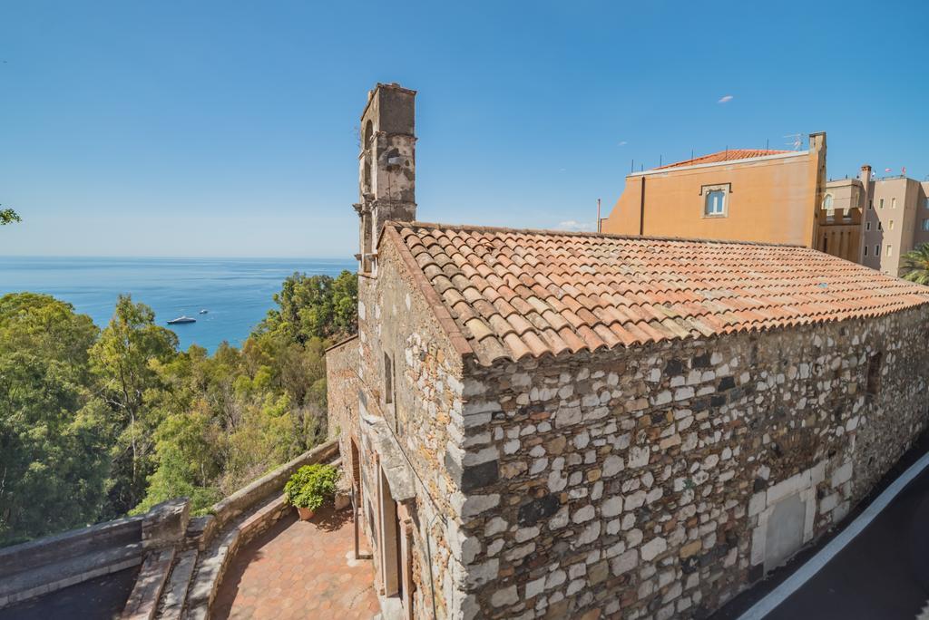 Taormina Duomo Hotel Exterior foto